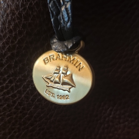 Brahmin Dark Brown and Black Leather Shoulder Bag With Gold Hareware! - Picture 3 of 17